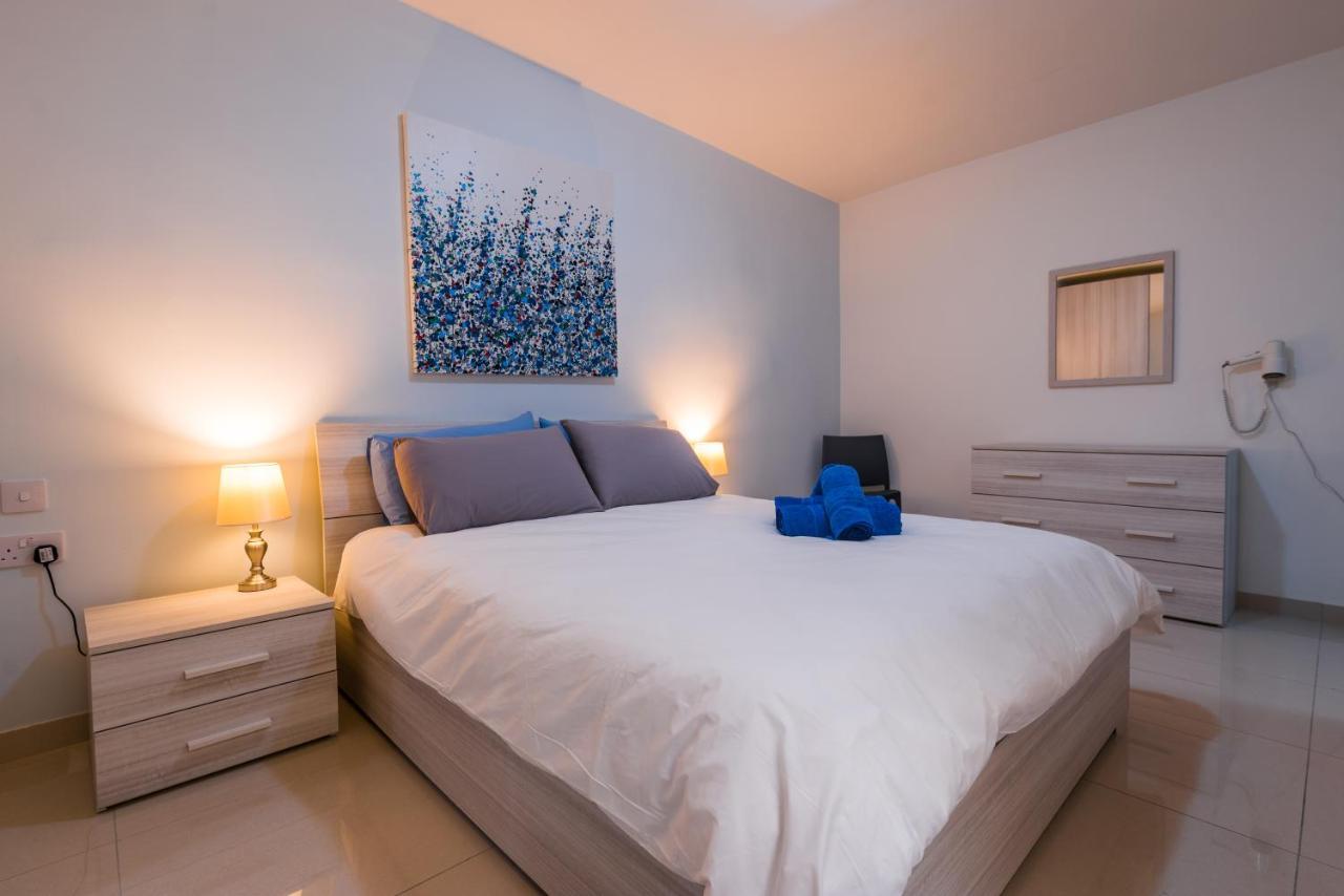 Sh5A-Qawra Prime Location 2 Bedroom Apartment セント・ポールズ・ベイ エクステリア 写真
